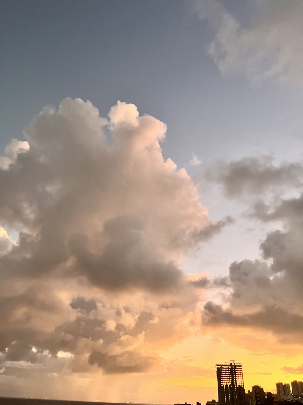 Pôr do sol no Rio Vermelho, Salvador